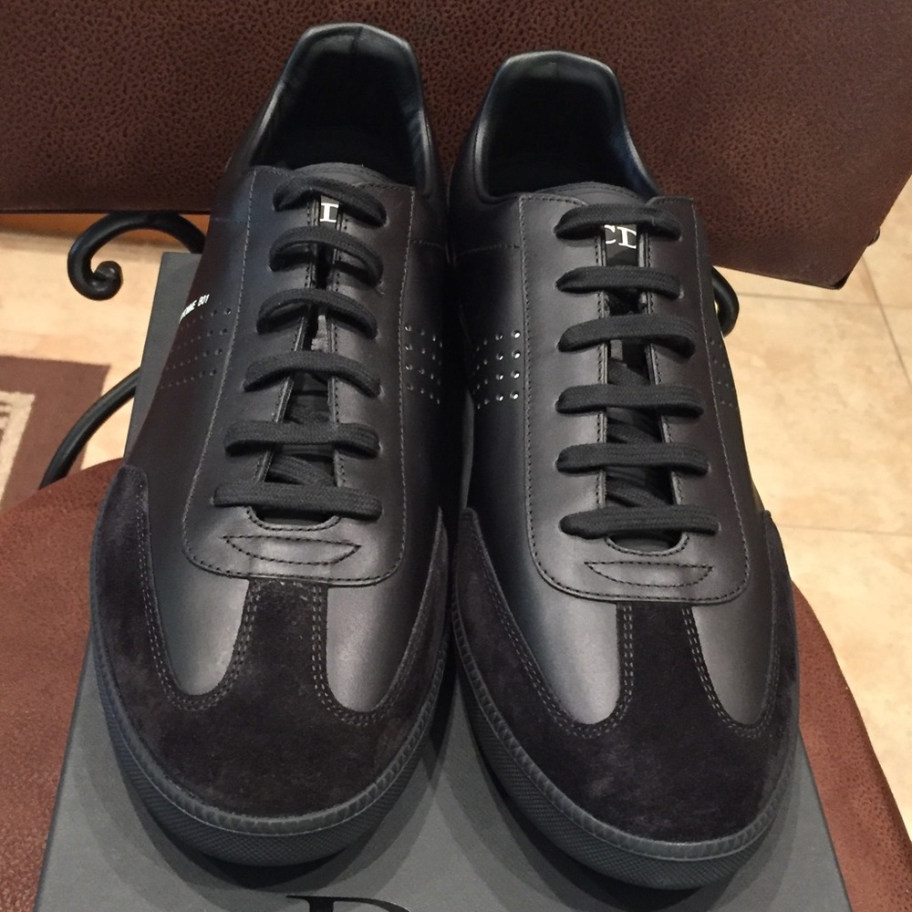 Dior black on black tennis shoes